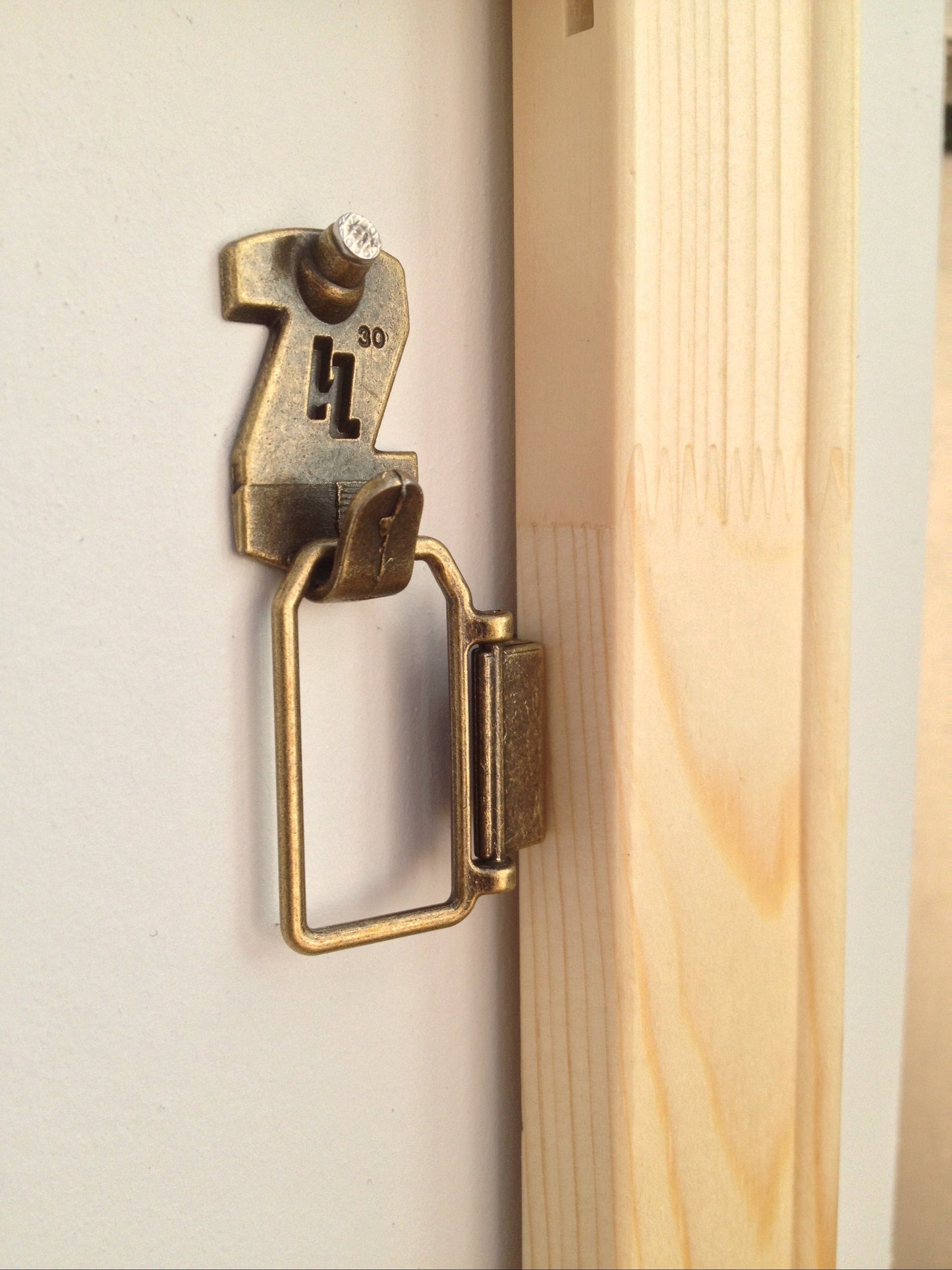 Frameware LLC HangZ “D” Ring - 2 hole